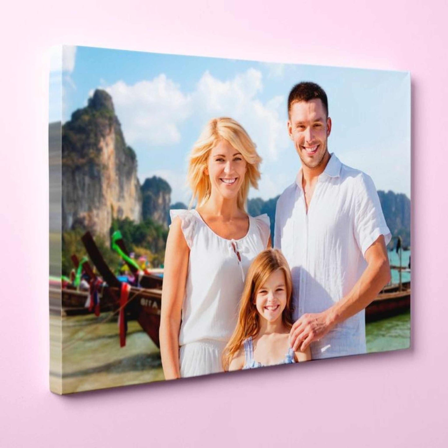 Tablou personalizat cu poza ta pe panza Canvas de 50x70 cm.