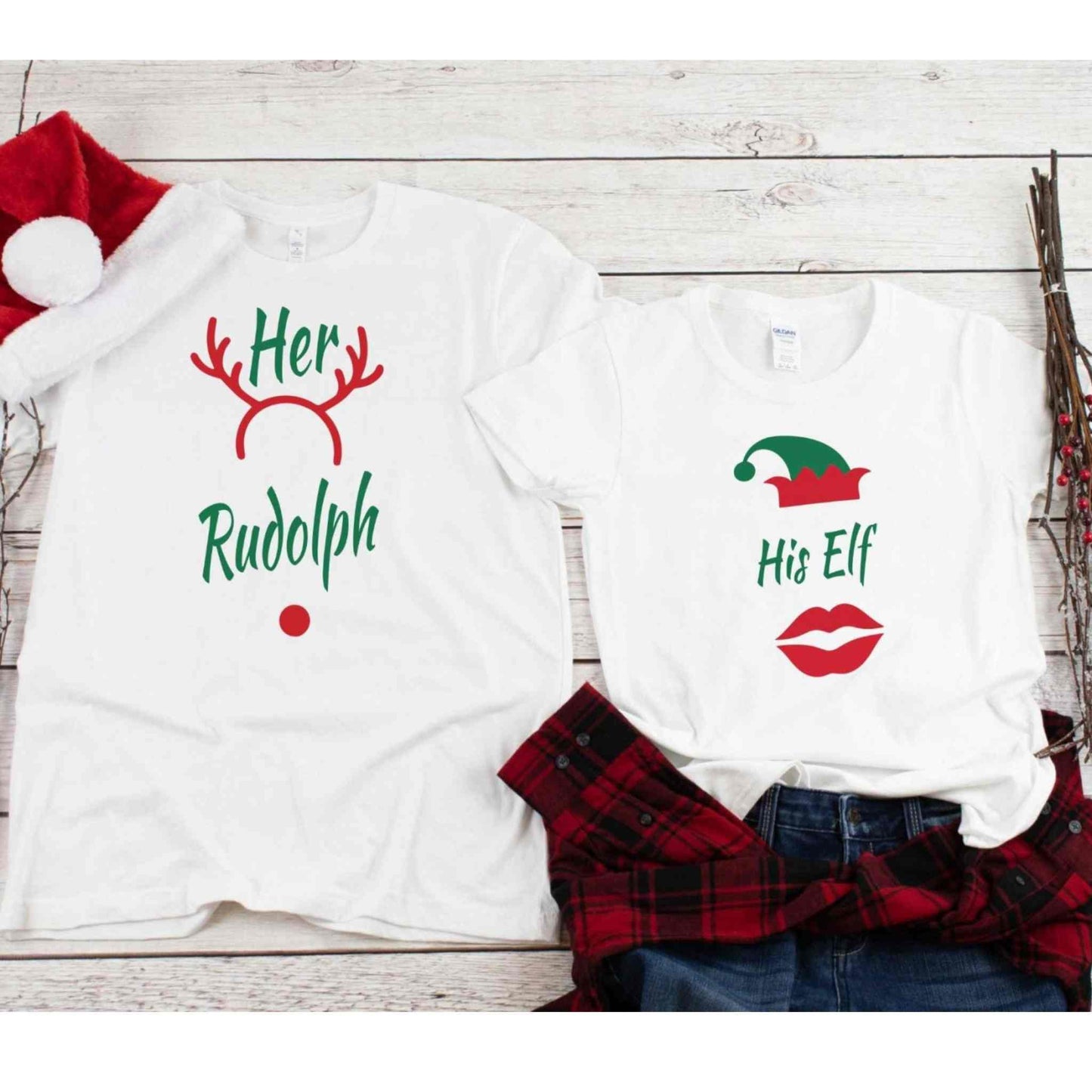 Tricouri de Craciun de cuplu, albe, 100% bumbac, personalizate cu text de Craciun funny "Her Rudolph / His Elf".