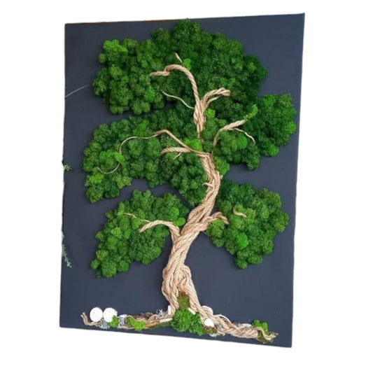Tablou cu licheni naturali, stabilizati si sfoara impletita handmade, ilustrand un copac 3D, perfect pentru iubitorii de natura.
