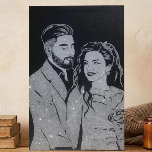 Tablou cu sclipici argintiu personalizat. Portrete cu sclipici de nunta pictate manual.