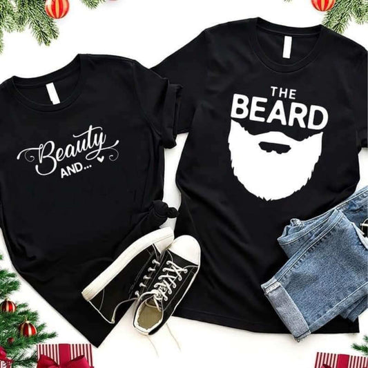 Tricouri de cuplu personalizate cu textul "Beauty and... the Beard", 100% bumbac. Cadou de cuplu.